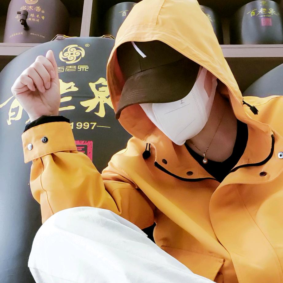 锐锐在这里呀
