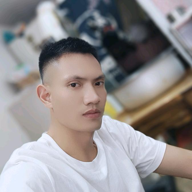 朱冰