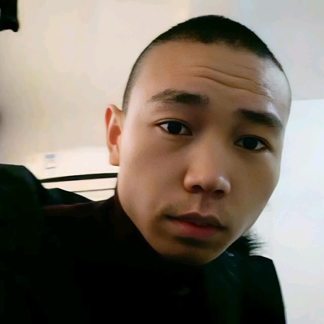 前任哥带俩娃
