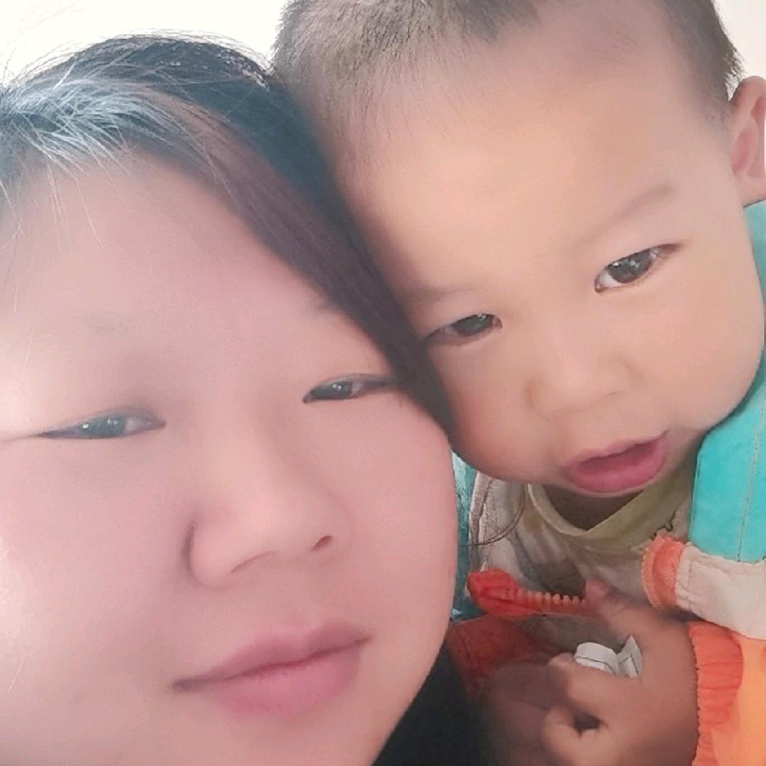 睿睿小可爱👻