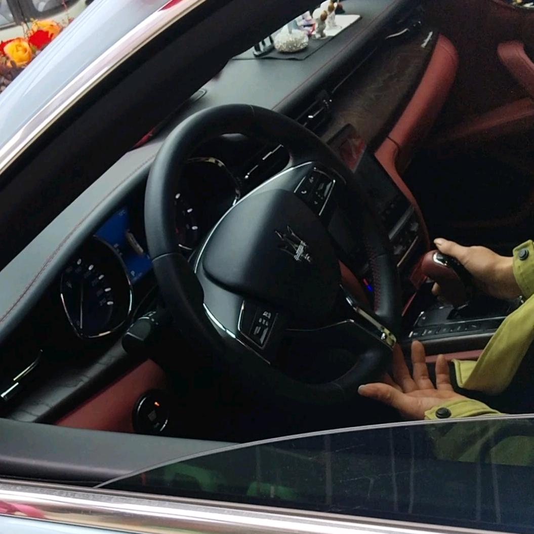 (இωஇ )别碰这颗心π_π