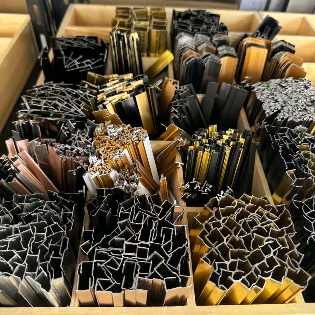 广众金属线条批发