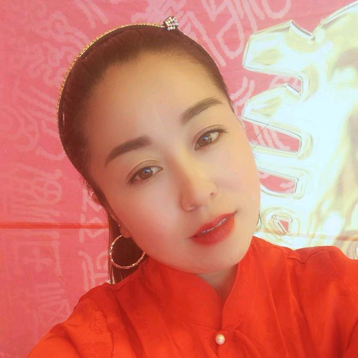 湘女，艺术团主持人+婚庆(长年招学徒)