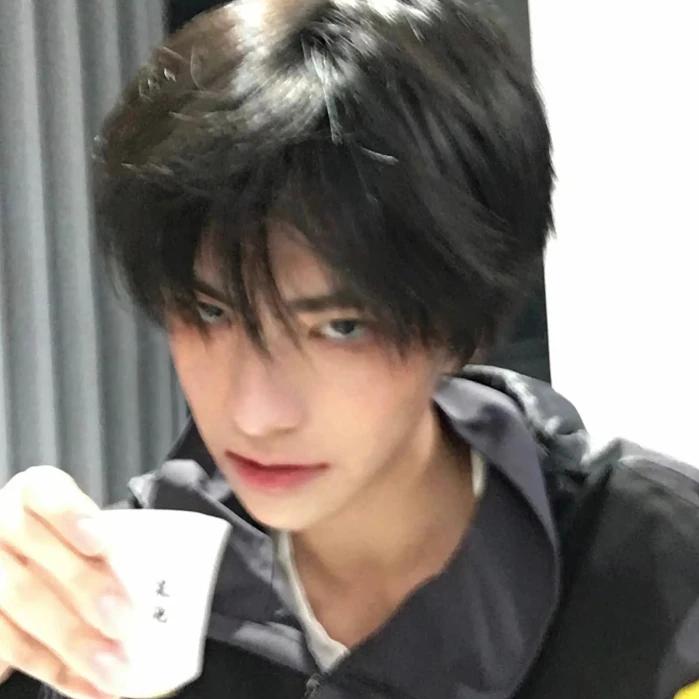 阿晨..