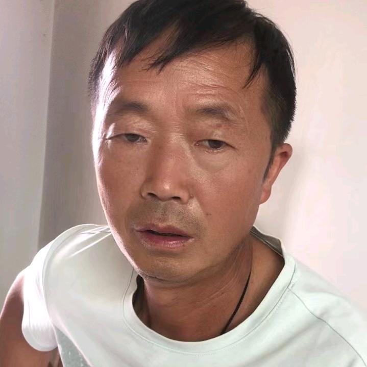 三哥早上6：20分开播