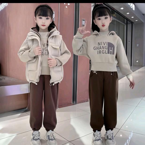 衣衣女童童装铺