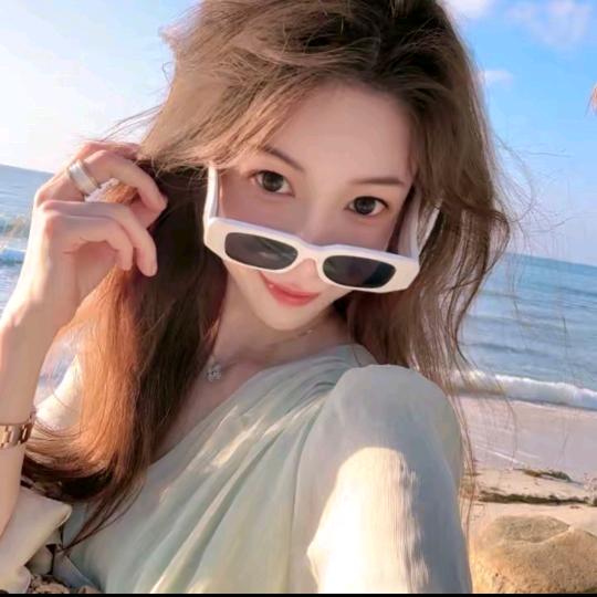 美美私服《直播返场》