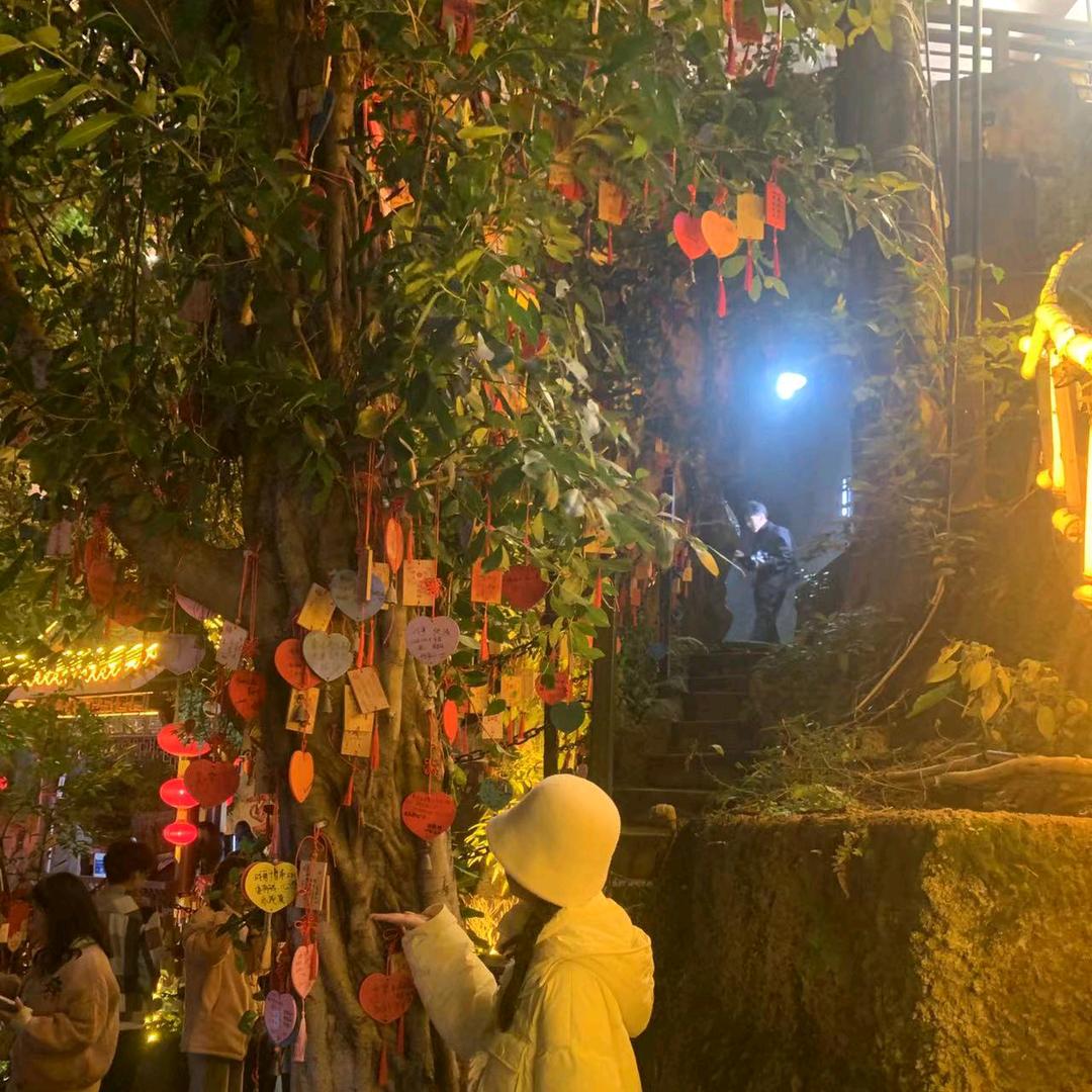 瑶总咔嚓咔嚓吃