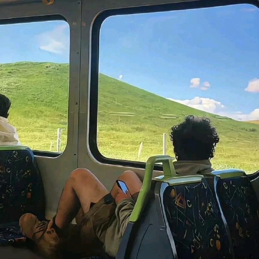 今天也要开心哦