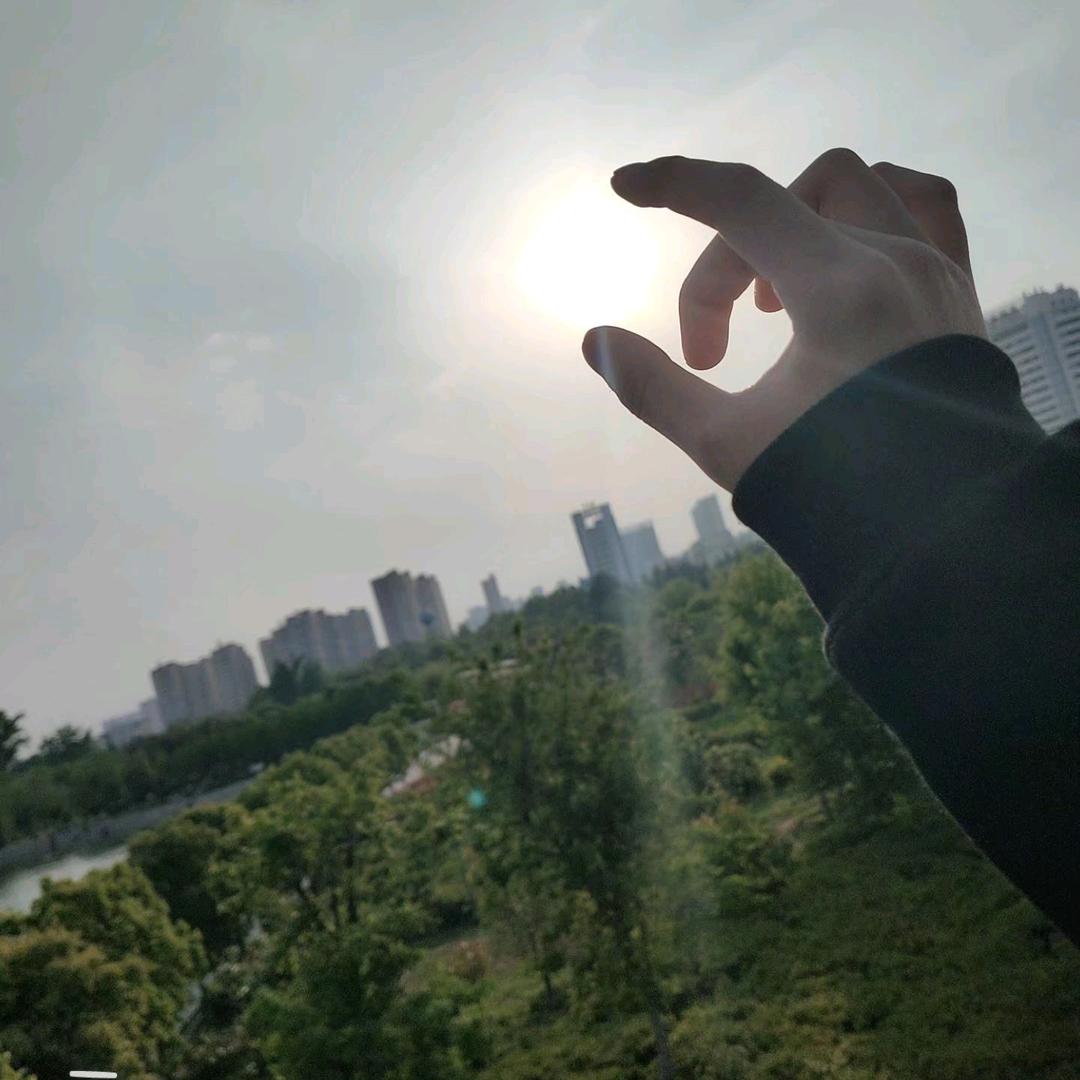 「GL」