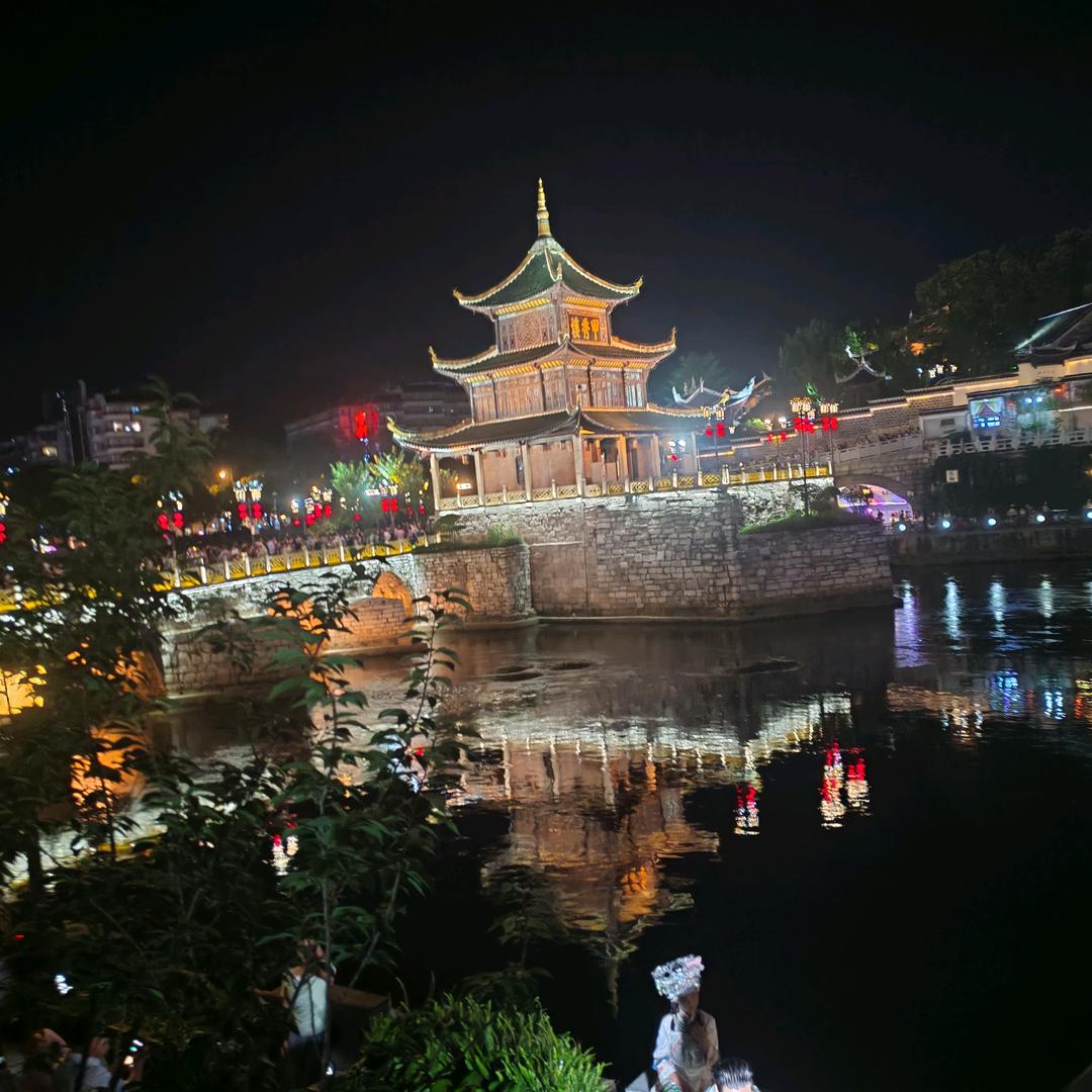 万般皆苦，唯有自渡
