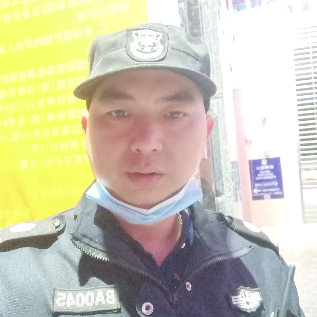 被别人嫌弃的单亲爸爸阳哥