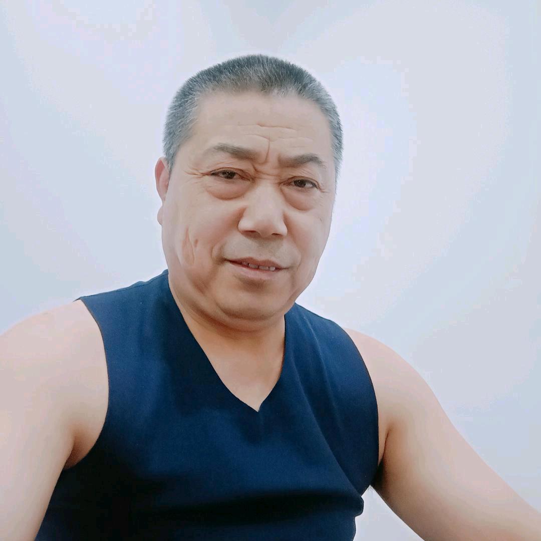 吕鹏