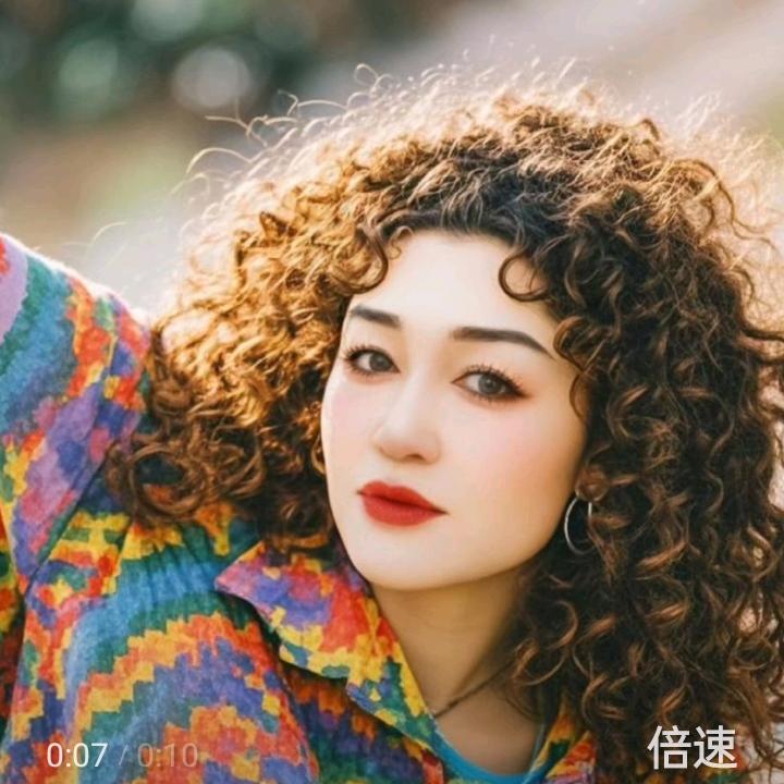 妮哈勒🌺🦋🌺