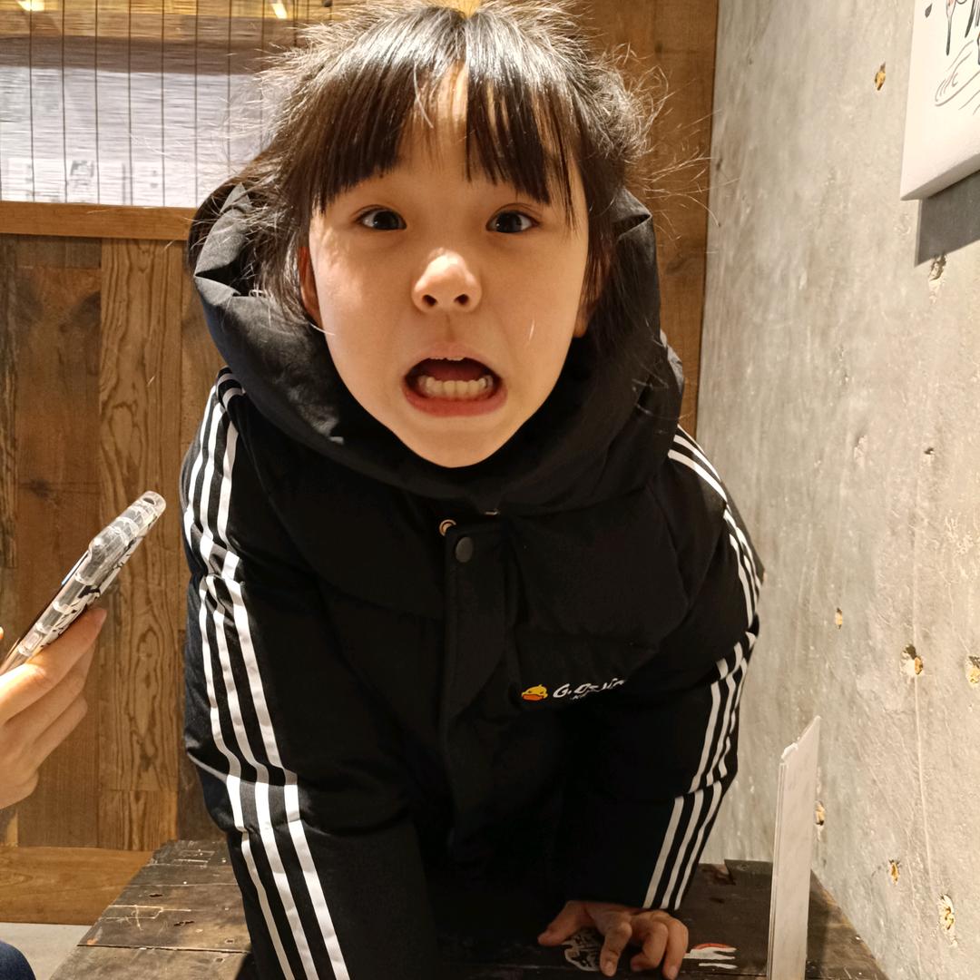 余婧洋