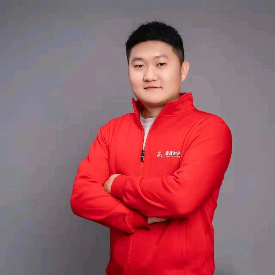 赵杨游泳培训师