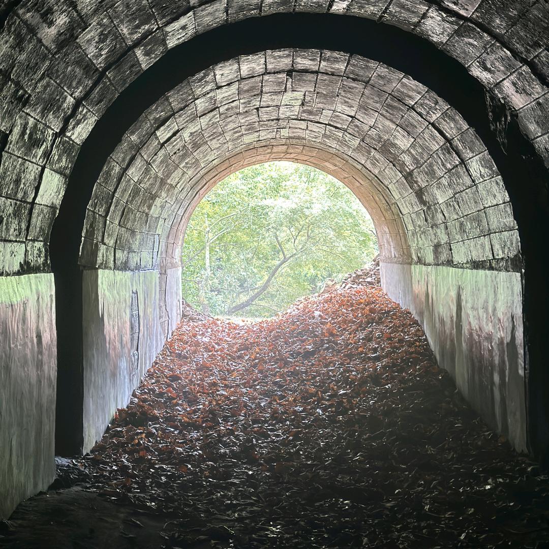 扎兰屯户外探险大队长