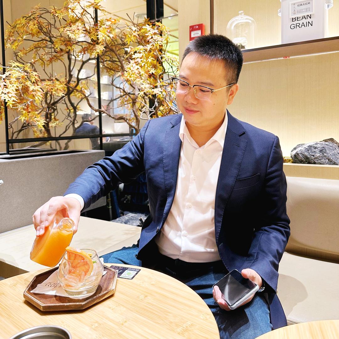 黎先生_