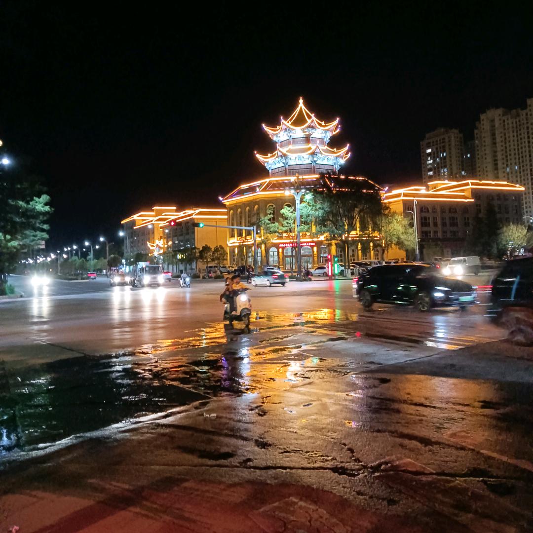 宣威艺禾涂装团队周工雅圆仿石漆