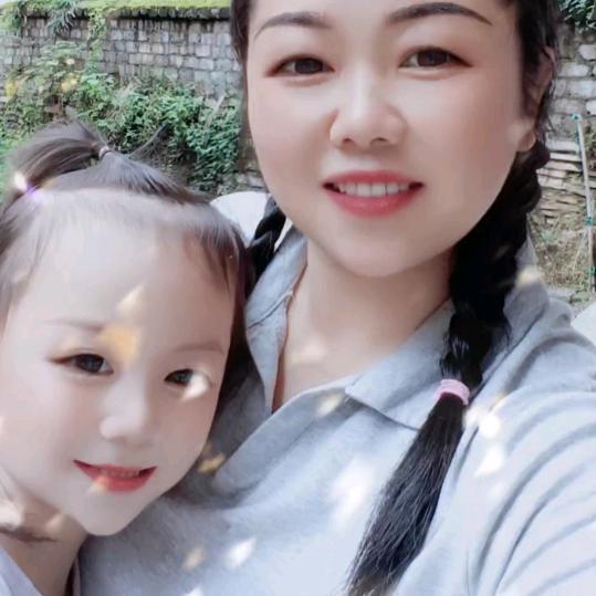 叶子☘️