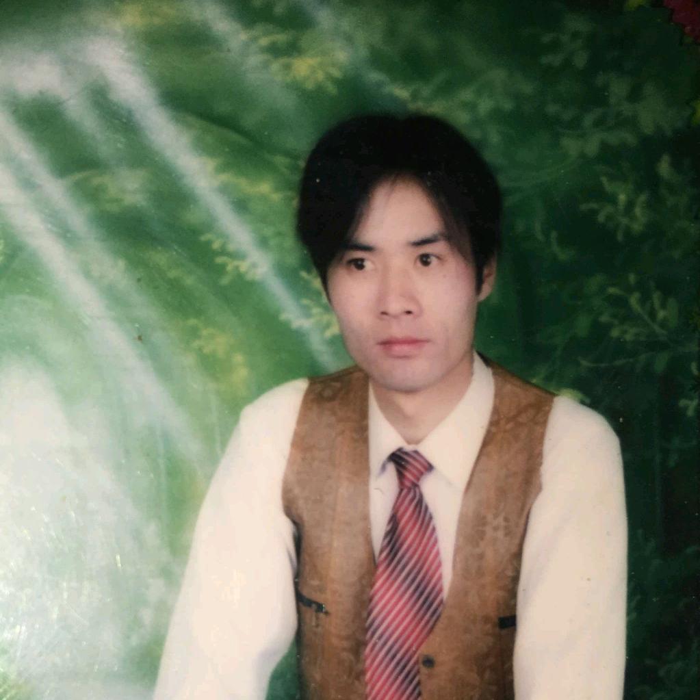 @有梦才会去努力