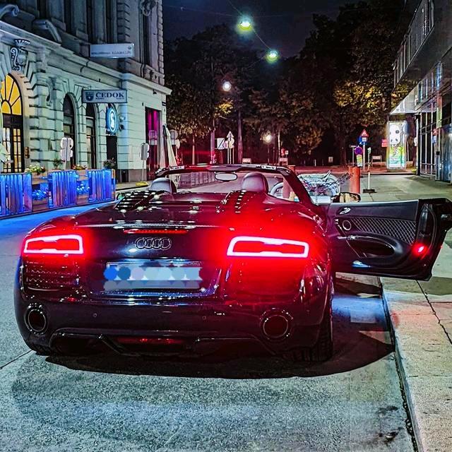 一条蹲草的鱼～