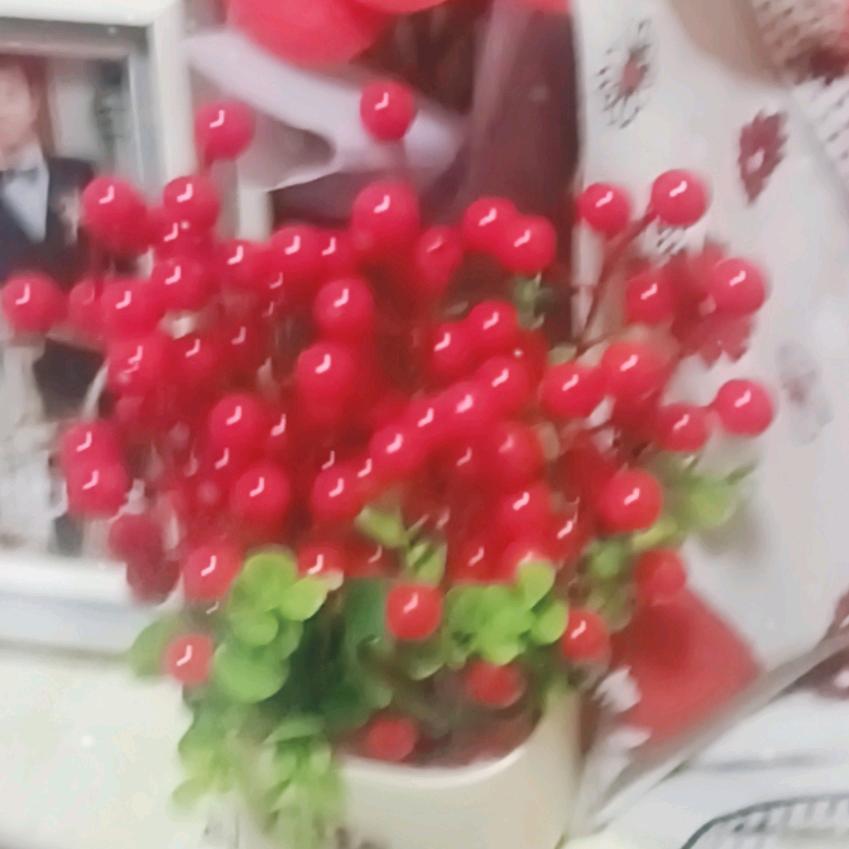 用户924571835585好人一生平安