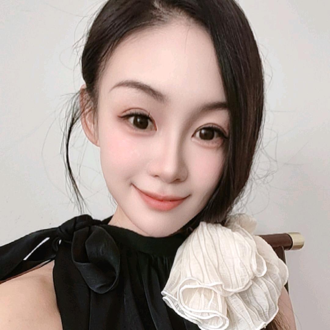 青岛灵姐（直播时禁止🚫相qin话题）