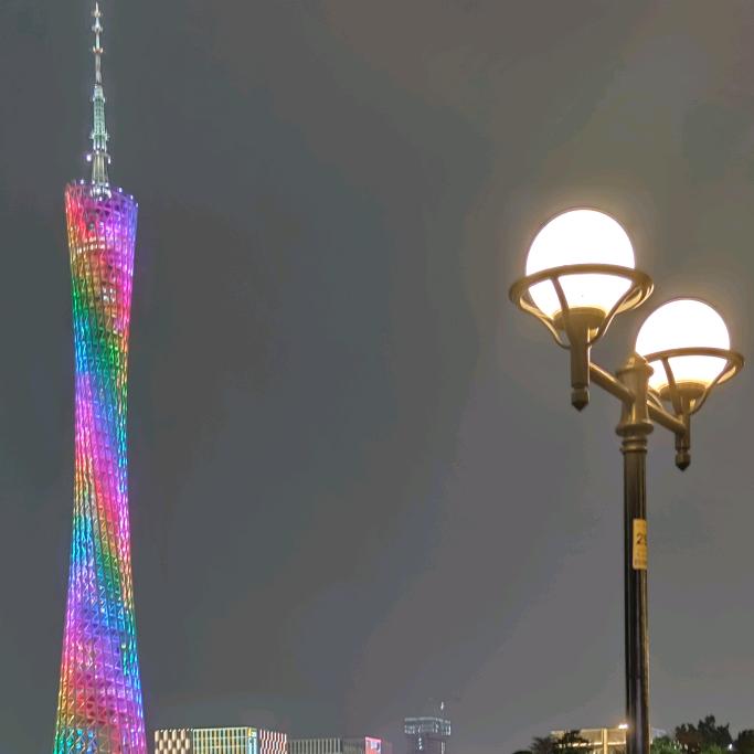 月球背面