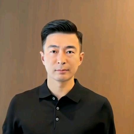 设计师.李光祥