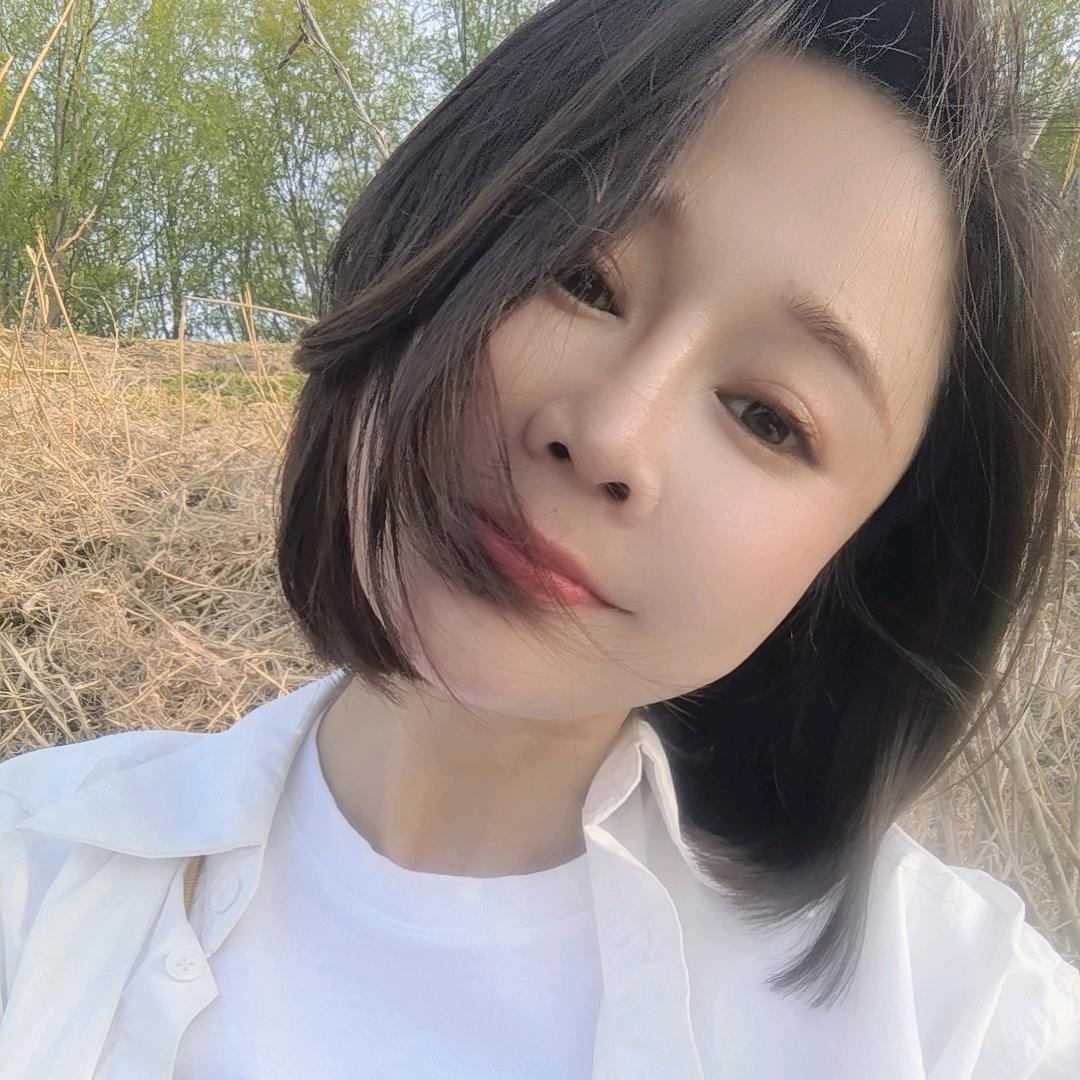 我是静静呀🪷
