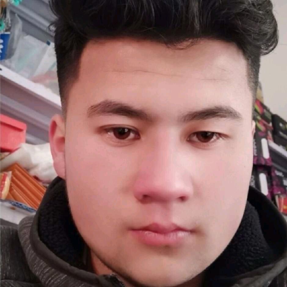 新疆艾山总