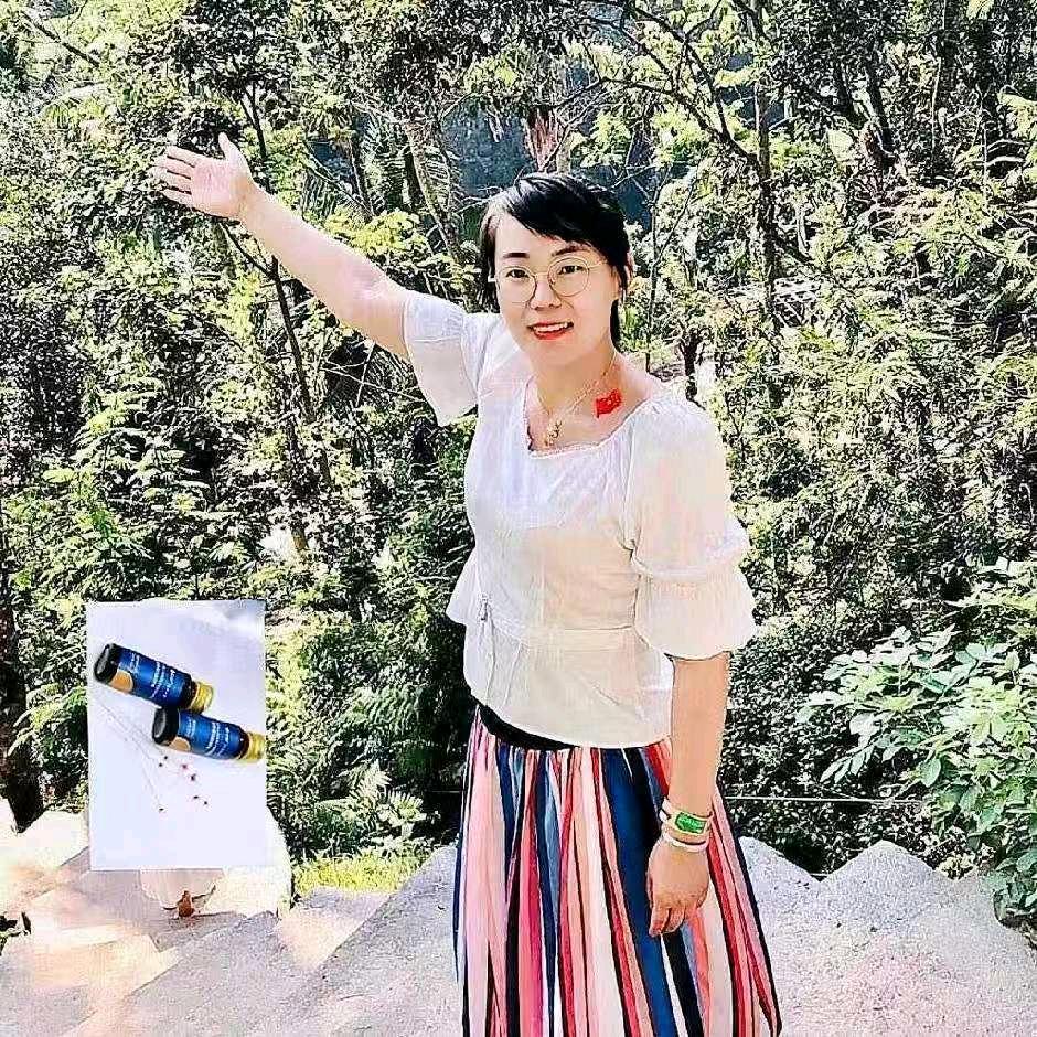 鱼儿（颈肩腰腿痛膏贴馆）