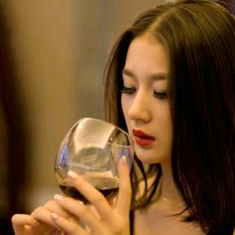 好酒不见 y