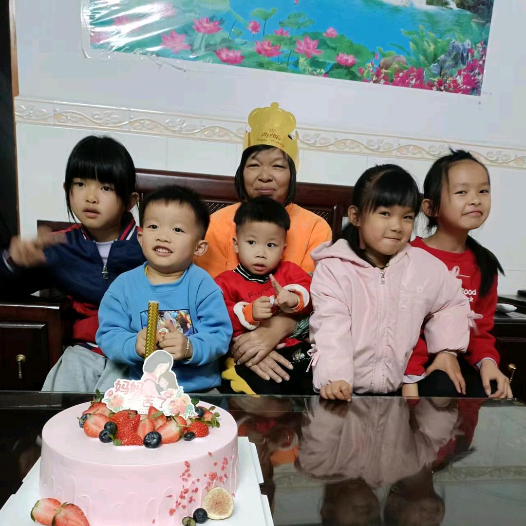 用户9758836599976