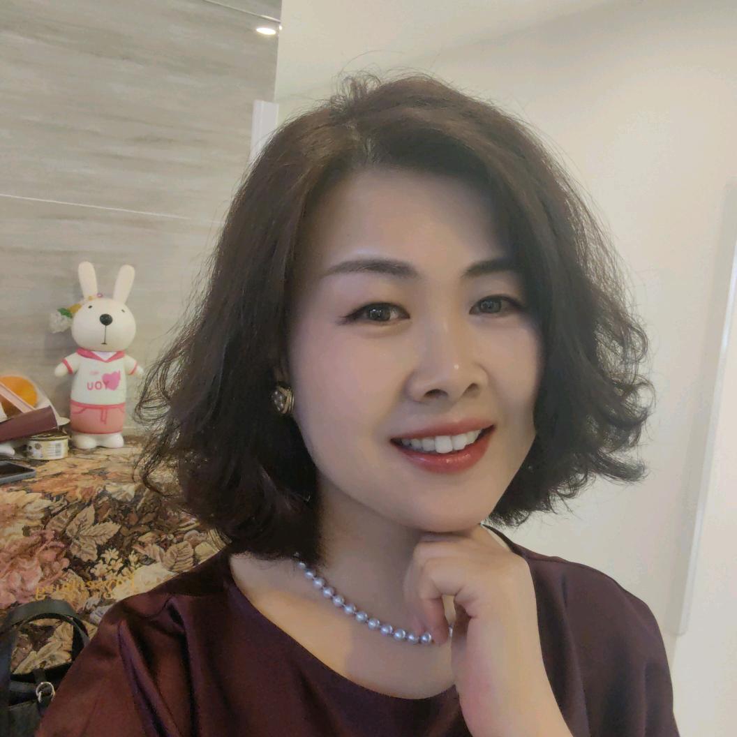 爱珠宝的高姐