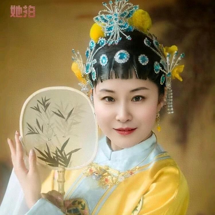 敏凤（姓名智慧指导师）
