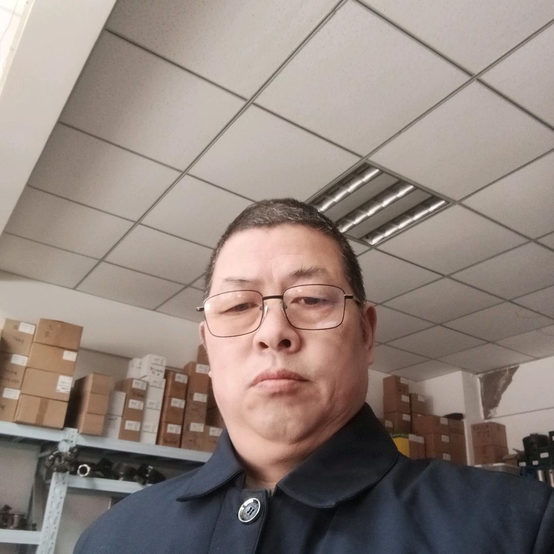 老黄空压机打气专家