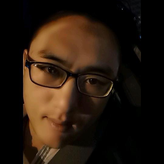 阎王要我三更死二更我就抹脖子的反骨小钢柱