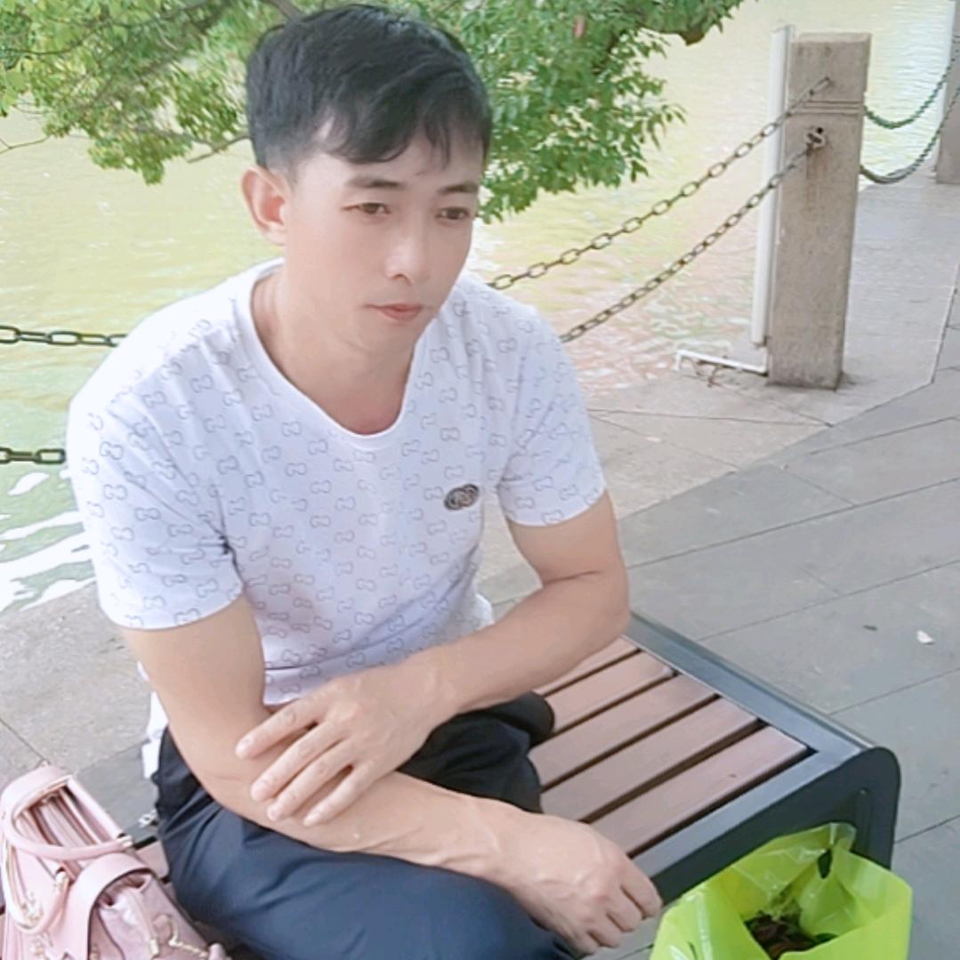 幸福靠自己。