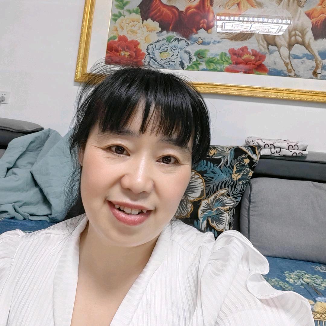 杨三姐（19:18分直播）