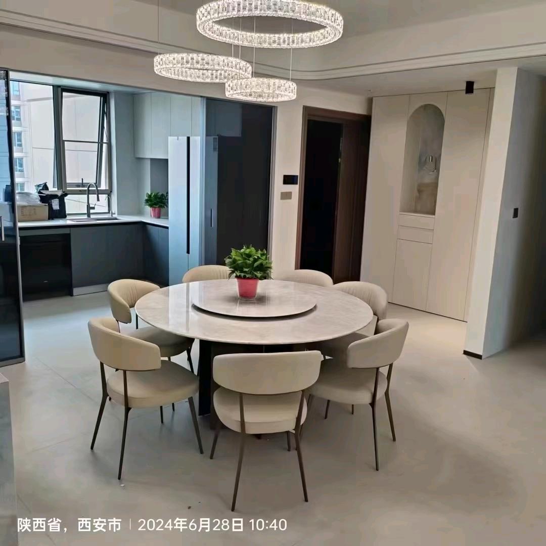 北大芝华仕头等舱任维