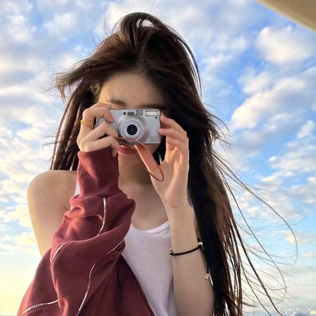姗姗来迟🌸