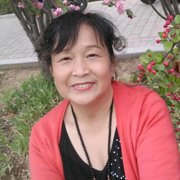 蓝天枝姐(小号助力)下午2点20分开播