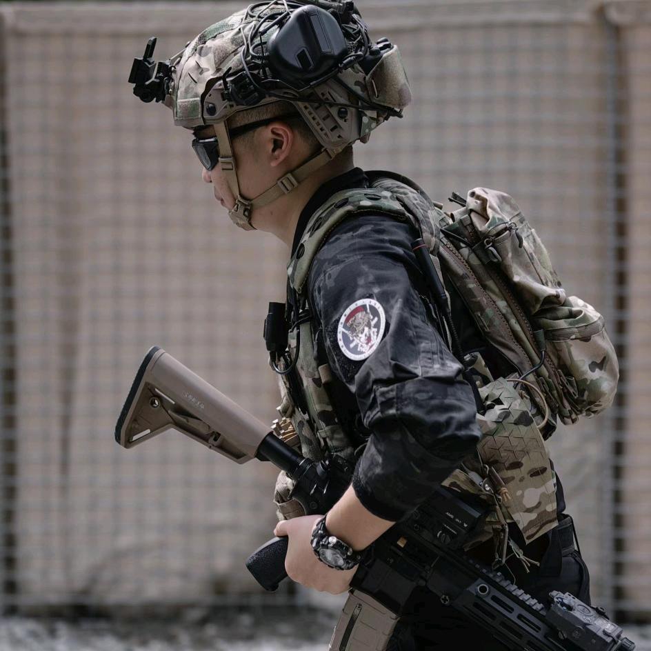 多用途两栖战斗老登