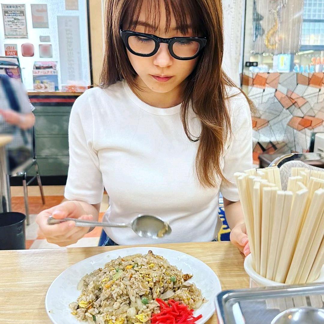 缘蓦一