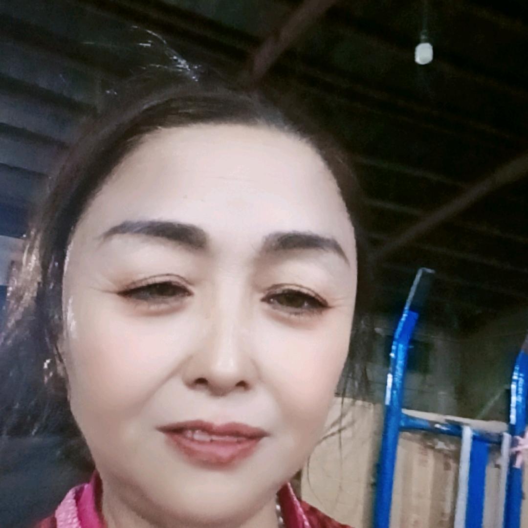熊维琼
