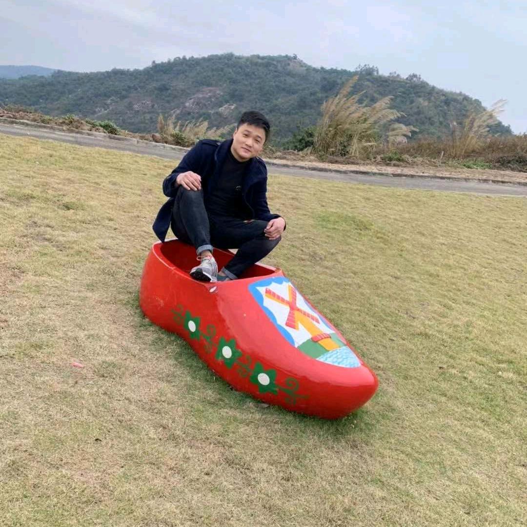 心存阳光✨必有诗和远方🛸