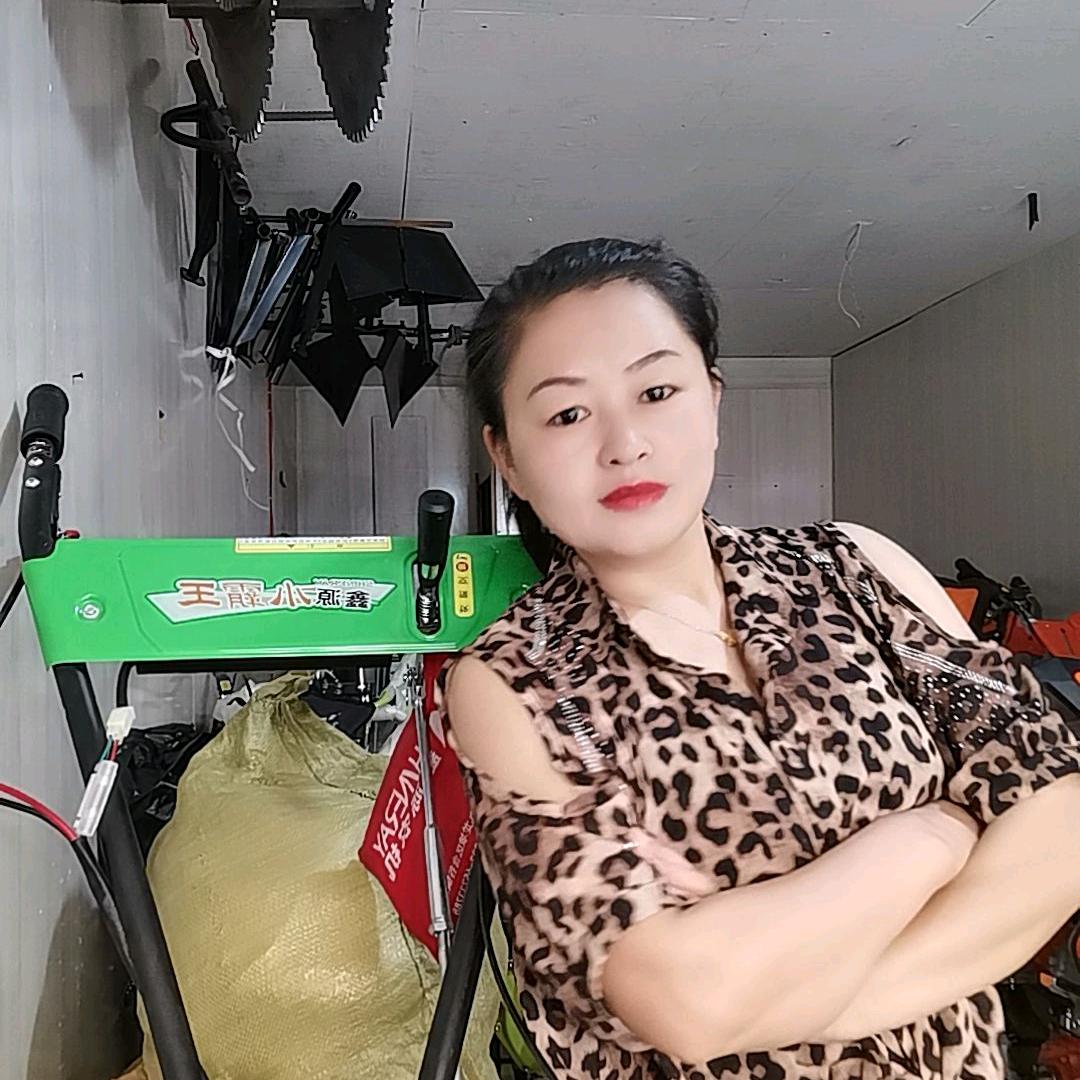 绥阳罗小红（农机人）