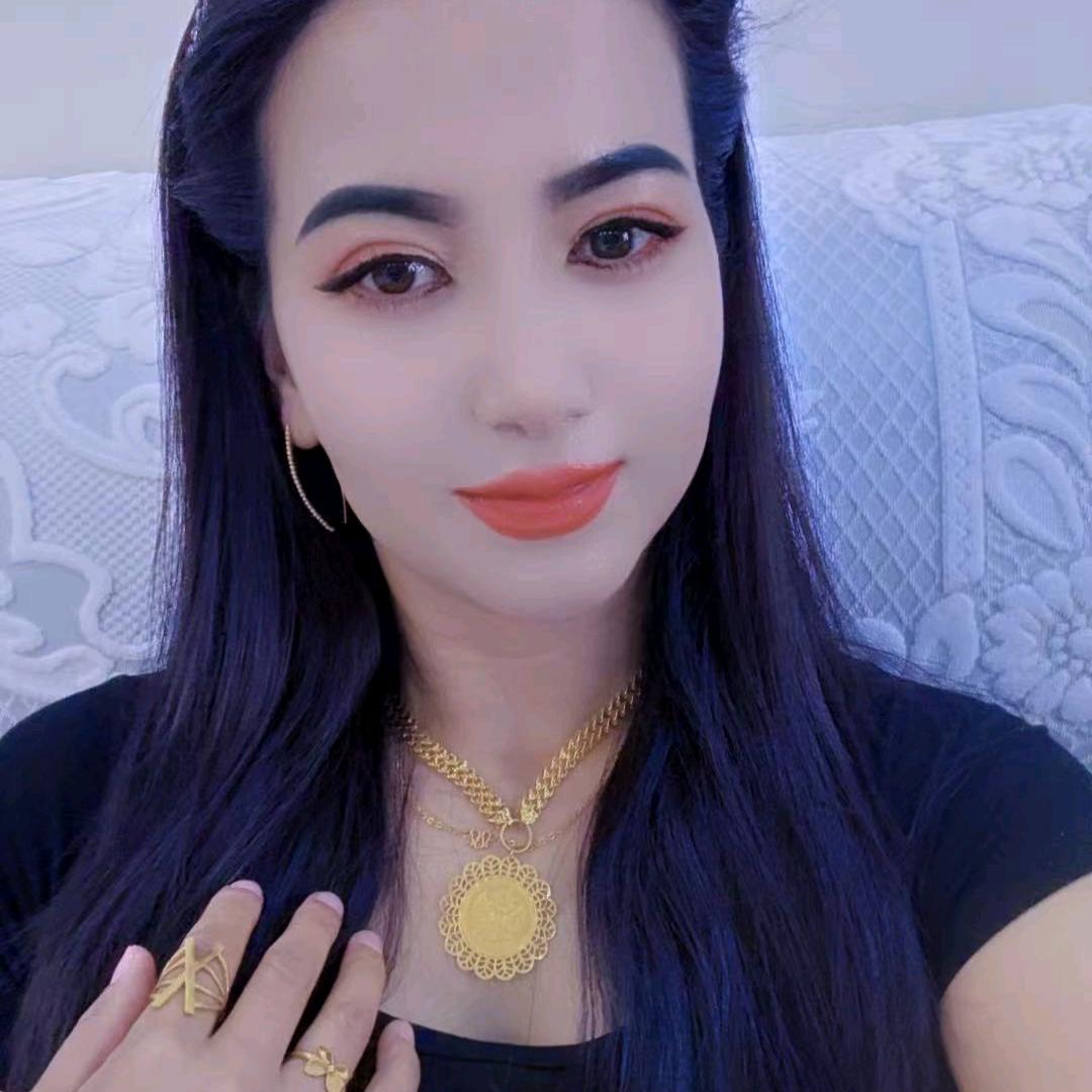 新疆古丽